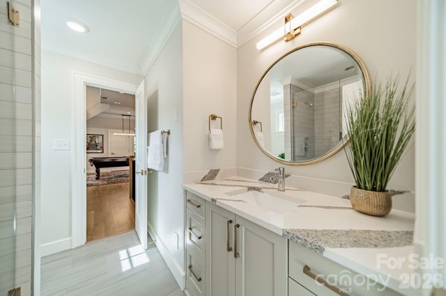 5400 Colony Road, Charlotte, NC 28226