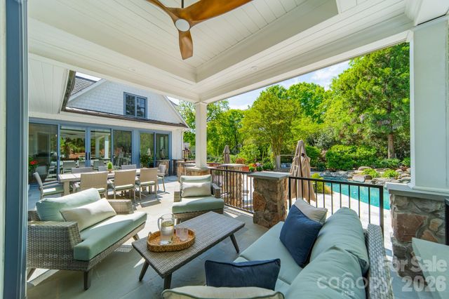 5400 Colony Road, Charlotte, NC 28226