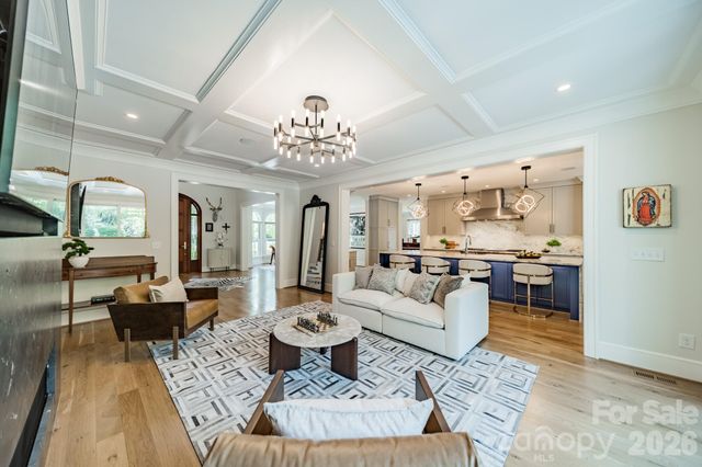 5400 Colony Road, Charlotte, NC 28226