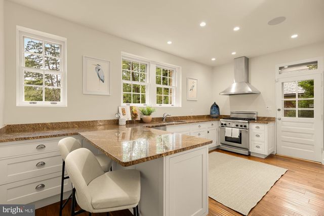 4706 17TH ST NW, Washington, DC 20011