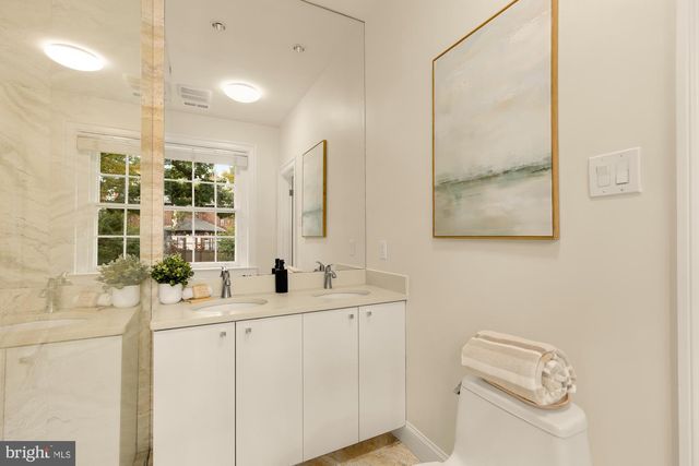 4706 17TH ST NW, Washington, DC 20011