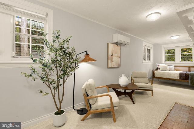 4706 17TH ST NW, Washington, DC 20011