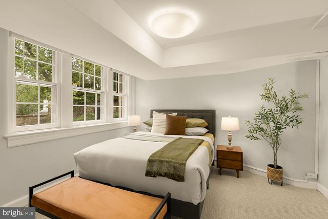 4706 17TH ST NW, Washington, DC 20011