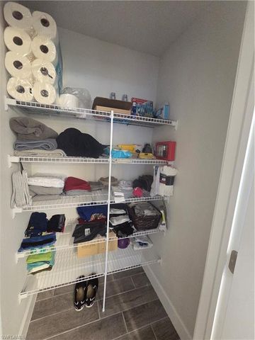 1820 Lodge ST, Lehigh Acres, FL 33972