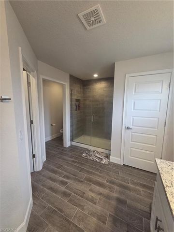 1820 Lodge ST, Lehigh Acres, FL 33972