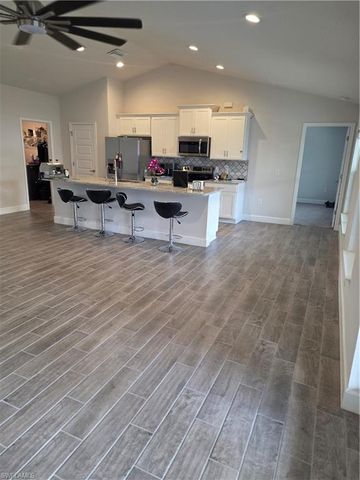 1820 Lodge ST, Lehigh Acres, FL 33972