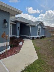 1820 Lodge ST, Lehigh Acres, FL 33972