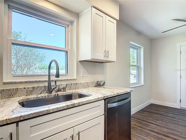 12 KRISTIN LANE, Eustis, FL 32726