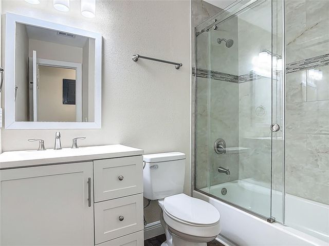 12 KRISTIN LANE, Eustis, FL 32726