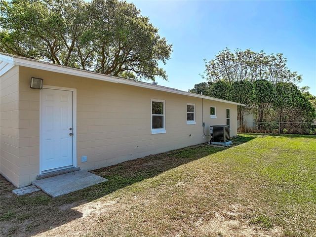 12 KRISTIN LANE, Eustis, FL 32726