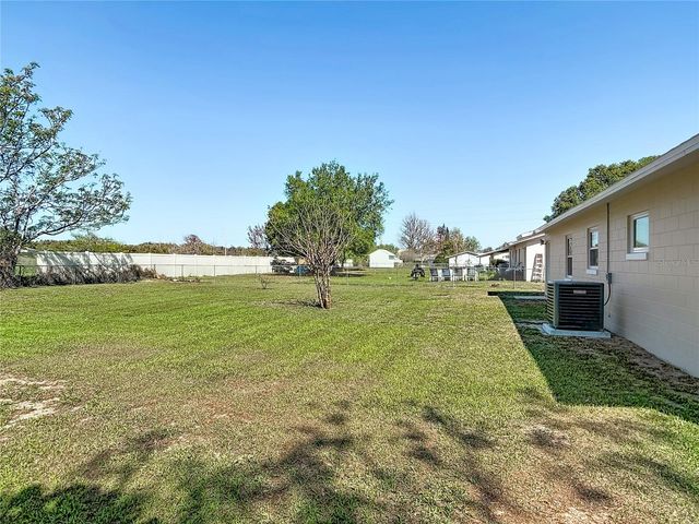 12 KRISTIN LANE, Eustis, FL 32726