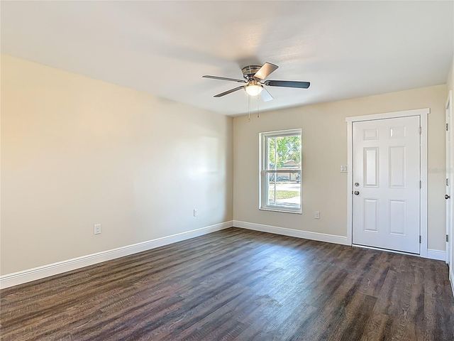 12 KRISTIN LANE, Eustis, FL 32726