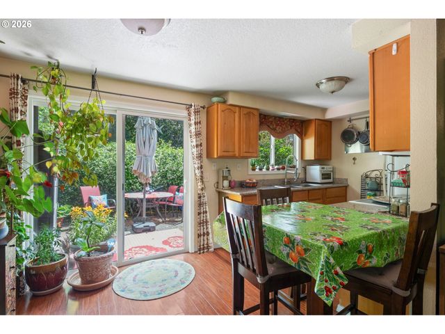 3300 KAUFFMAN Ave 14, Vancouver, WA 98660