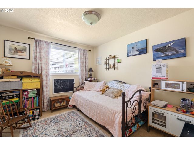 3300 KAUFFMAN Ave 14, Vancouver, WA 98660