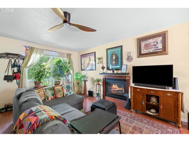 3300 KAUFFMAN Ave 14, Vancouver, WA 98660