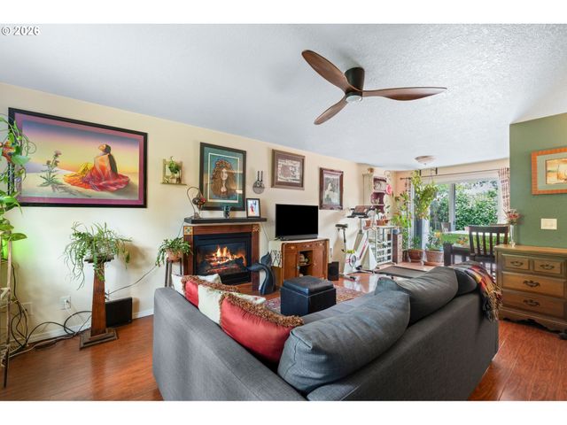 3300 KAUFFMAN Ave 14, Vancouver, WA 98660