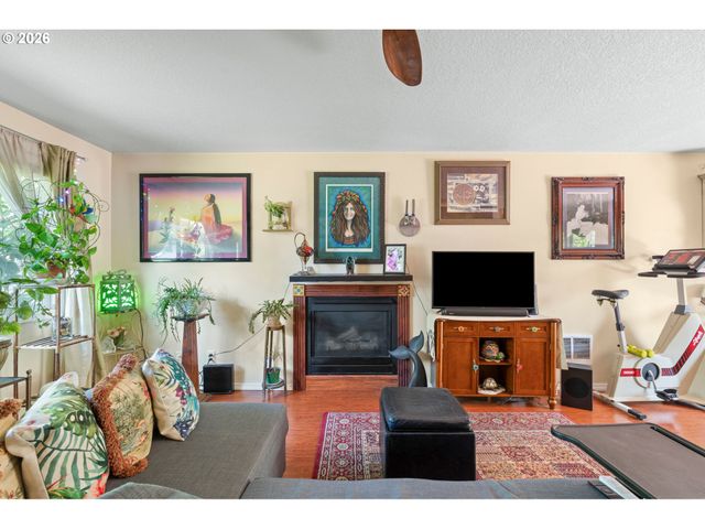 3300 KAUFFMAN Ave 14, Vancouver, WA 98660