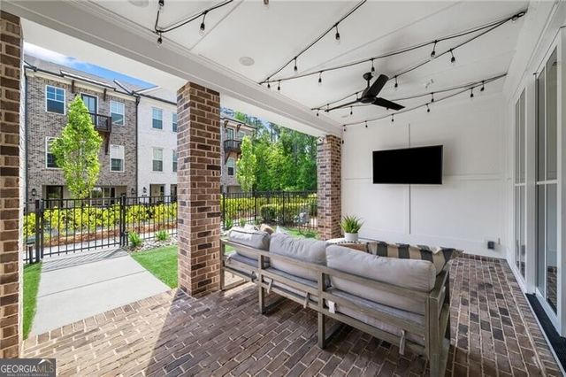 528 Clover Lane, Alpharetta, GA 30009