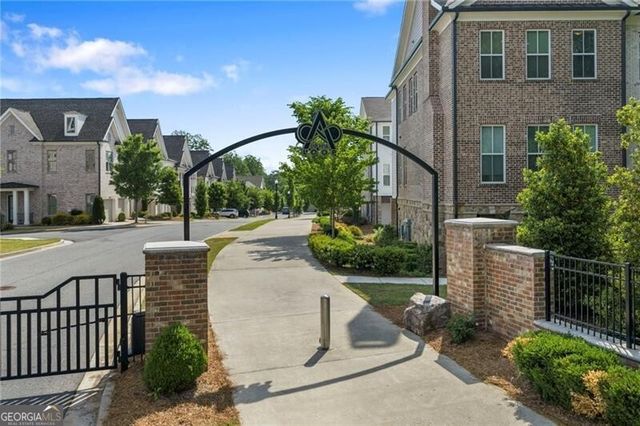 528 Clover Lane, Alpharetta, GA 30009