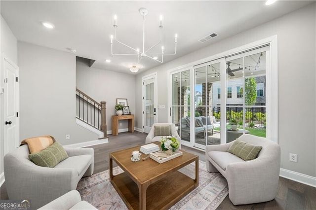 528 Clover Lane, Alpharetta, GA 30009