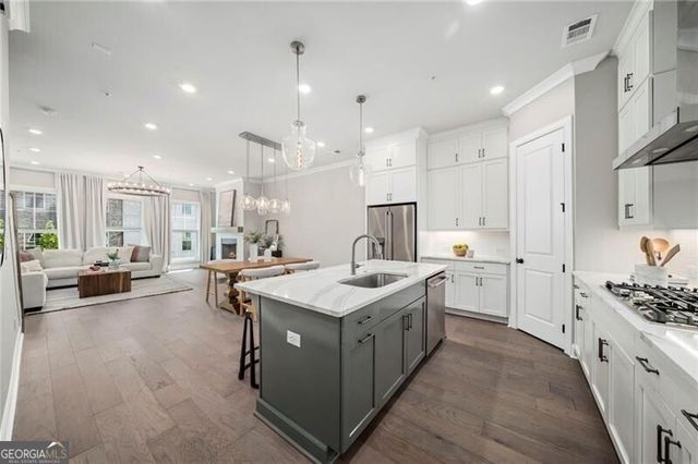 528 Clover Lane, Alpharetta, GA 30009