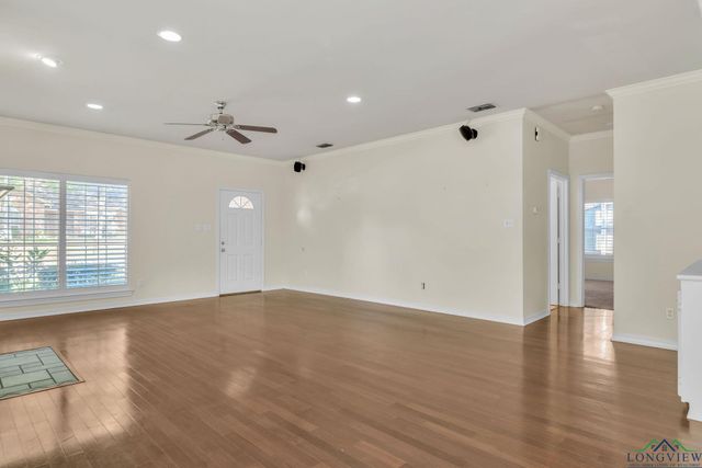 715 Montreal, Longview, TX 75601