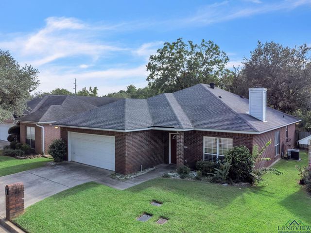 715 Montreal, Longview, TX 75601