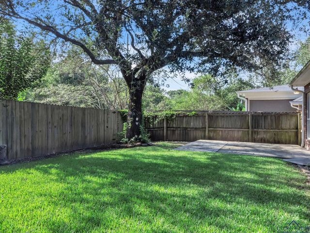 715 Montreal, Longview, TX 75601