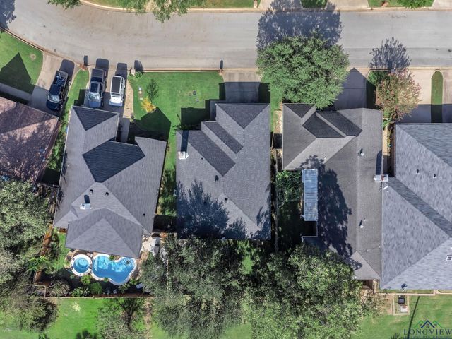 715 Montreal, Longview, TX 75601