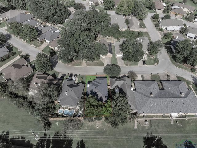 715 Montreal, Longview, TX 75601