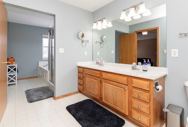 4530 Bartholomew Drive, Pleasant Hill, IA 50327