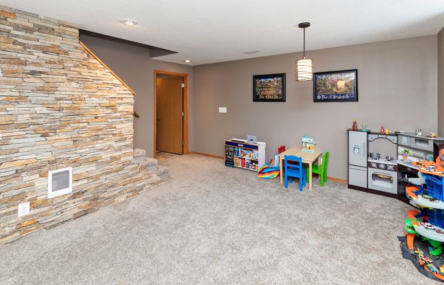 4530 Bartholomew Drive, Pleasant Hill, IA 50327