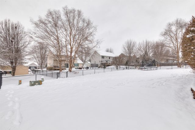 4530 Bartholomew Drive, Pleasant Hill, IA 50327