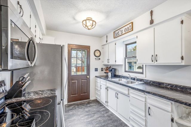 11234 Norway Street NW, Coon Rapids, MN 55448