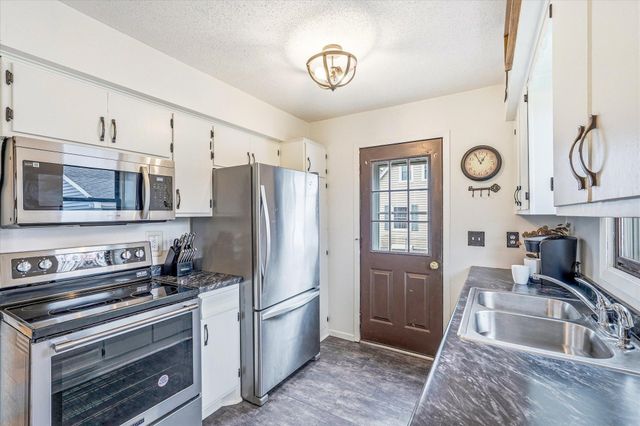 11234 Norway Street NW, Coon Rapids, MN 55448