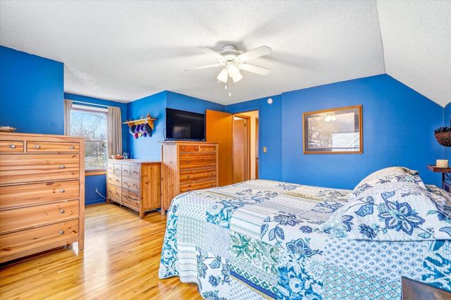 11234 Norway Street NW, Coon Rapids, MN 55448