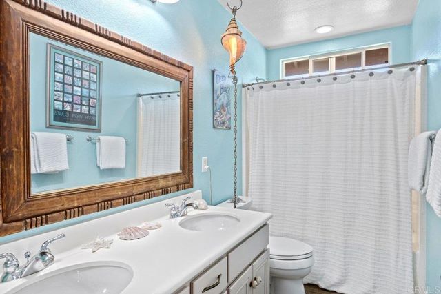 316 Crownview Court, San Marcos, CA 92069