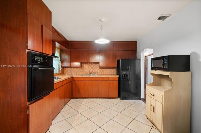 511 Dunad Avenue, Opa-Locka, Opa Locka, FL 33054