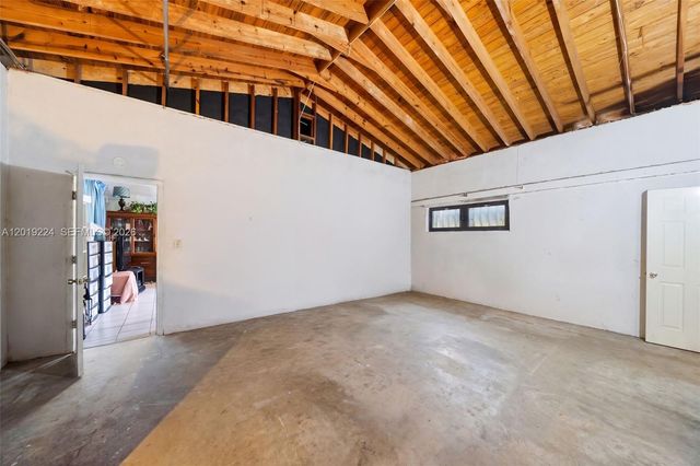 511 Dunad Avenue, Opa-Locka, Opa Locka, FL 33054