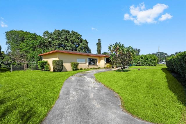 511 Dunad Avenue, Opa-Locka, Opa Locka, FL 33054