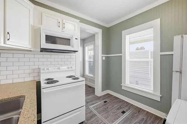 621 Kiowa Street, Leavenworth, KS 66048