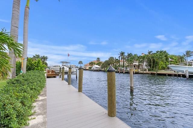 21 Duke Drive, Lake Worth Beach, FL 33460
