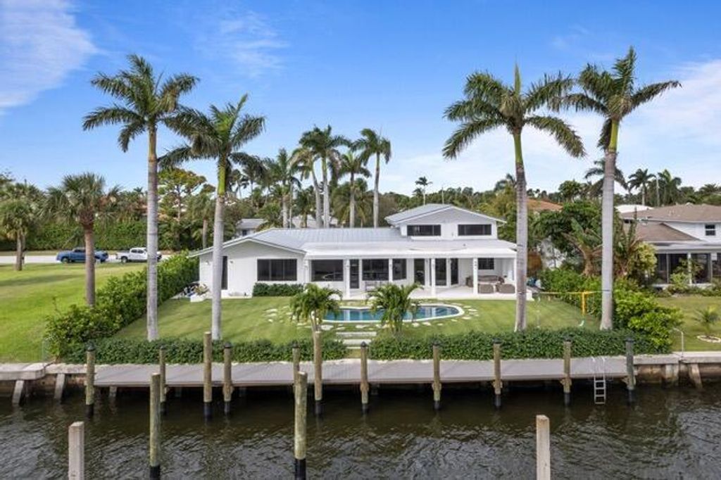 21 Duke Drive, Lake Worth Beach, FL 33460