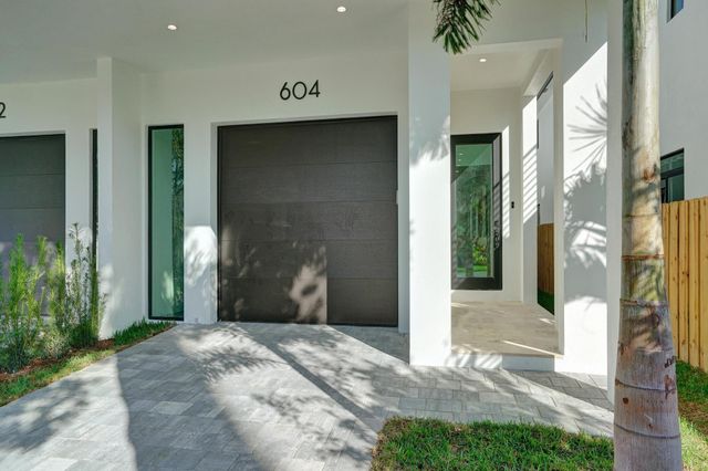 604 SW 7th Avenue, Fort Lauderdale, FL 33315