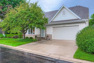 3056 Saint Albans Hollow Circle, Minnetonka, MN 55305