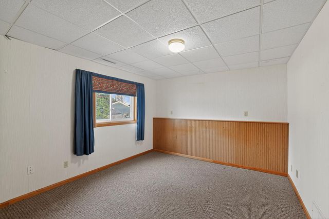 3714 10th Avenue SW, Rochester, MN 55902