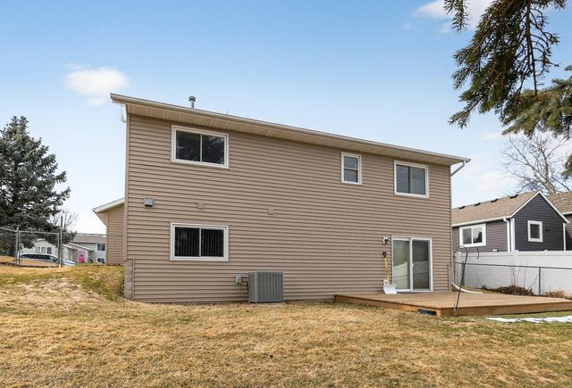 3714 10th Avenue SW, Rochester, MN 55902