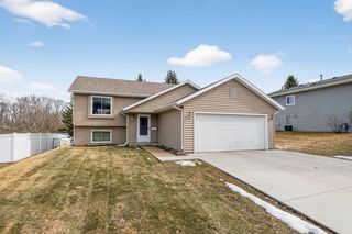 3714 10th Avenue SW, Rochester, MN 55902