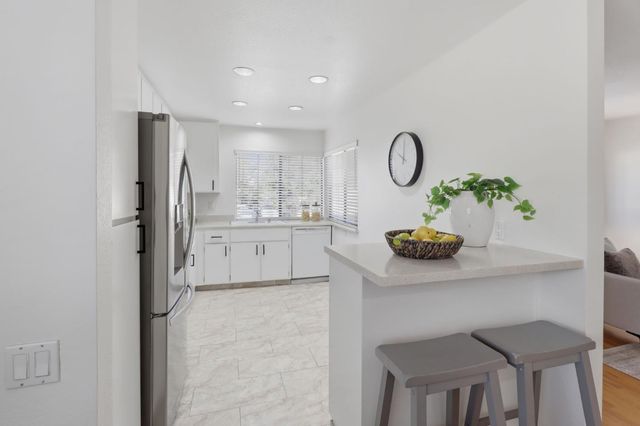 410 Colony Crest Drive, San Jose, CA 95123