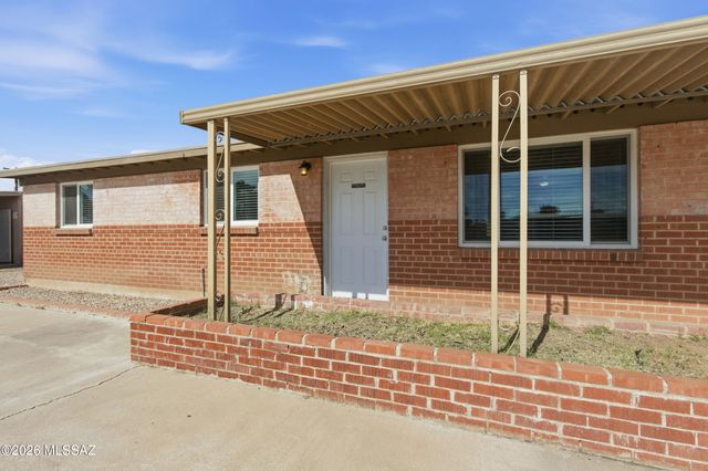 4865 E 23rd Street, Tucson, AZ 85711